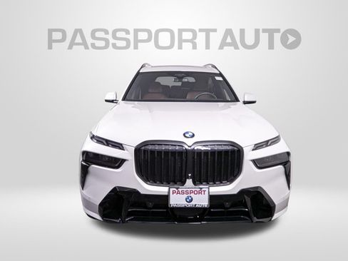 Used 2026 BMW X7 xDrive40i AWD/4WD image 10