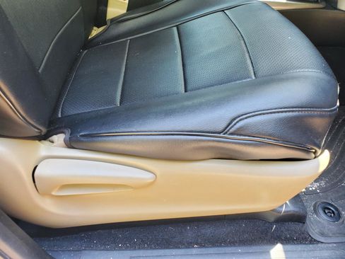 Used 2015 Toyota 4Runner SR5 RWD image 28
