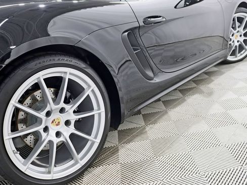 Used 2025 Porsche 718 Cayman GTS RWD image 12