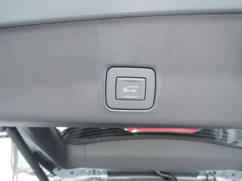 New 2026 Chevrolet TrailBlazer LT w/ Convenience Package AWD/4WD image 29
