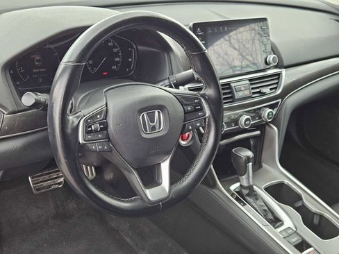 Used 2021 Honda Accord Sport Special Edition image 2