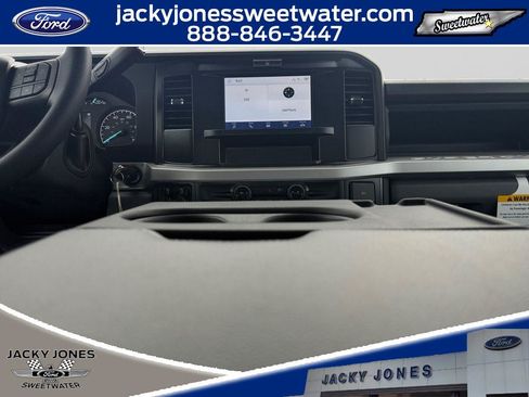 New 2026 Ford F250 XL w/ XL Chrome Package AWD/4WD image 12