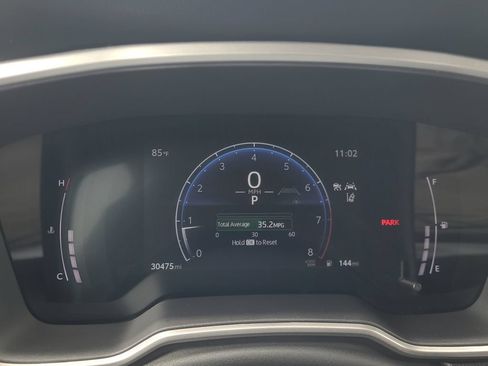 Used 2025 Toyota Corolla Cross XLE FWD image 18