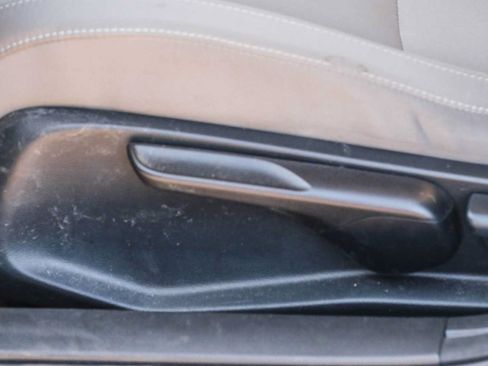 Used 2019 Honda Civic LX image 25