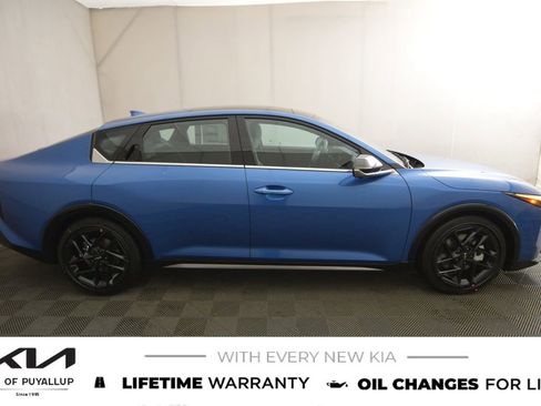 New 2025 Kia K4 GT-Line Turbo image 4