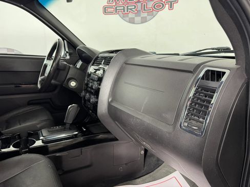 Used 2010 Ford Escape Limited AWD/4WD image 12
