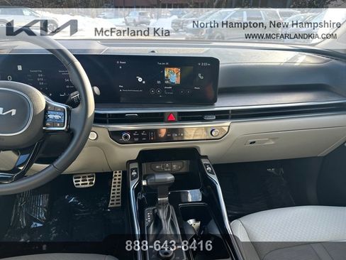 Used 2025 Kia Sorento SX image 20