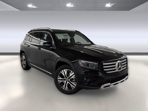 Certified 2026 Mercedes-Benz GLB 250 image 43
