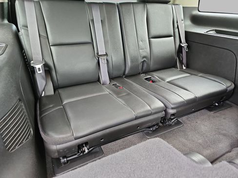 Used 2013 Chevrolet Tahoe LTZ AWD/4WD image 15