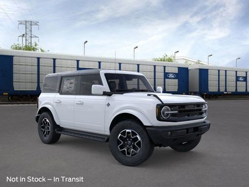 New 2025 Ford Bronco Outer Banks image 19