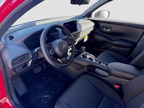 New 2026 Honda HR-V Sport image 9
