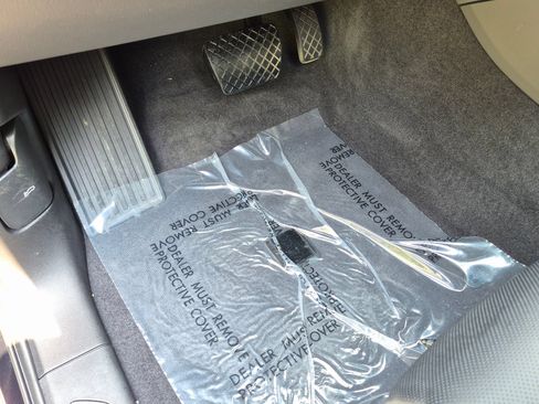 Certified 2023 Porsche Cayenne Platinum Edition AWD/4WD image 7