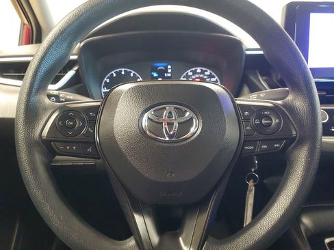 Used 2024 Toyota Corolla LE image 19