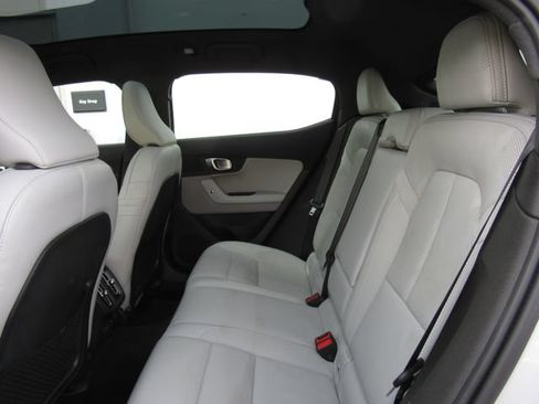 Used 2024 Polestar Polestar 2 AWD/4WD image 16