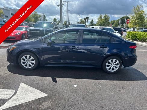 Used 2024 Toyota Corolla LE FWD image 2