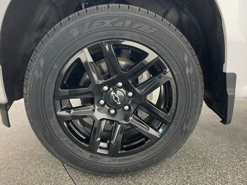 Used 2023 Chevrolet Silverado 1500 Custom w/ LPO, Dark Essentials Package image 48