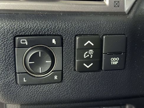 Used 2022 Lexus GX 460 Premium w/ Premium Plus Package AWD/4WD image 24