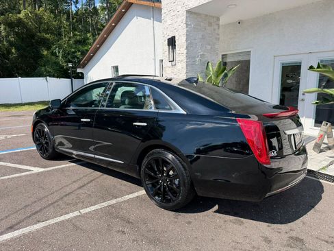 Used 2017 Cadillac XTS Luxury w/ Driver Awareness Package FWD image 11