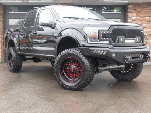 Used 2018 Ford F150 Lariat image 1