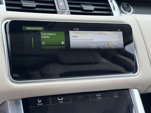 Used 2022 Land Rover Range Rover Sport HST image 30