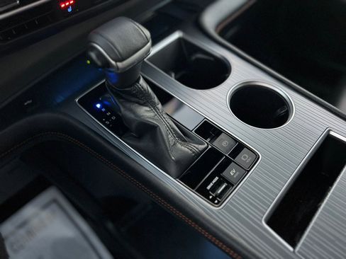 Used 2021 Toyota Sienna XSE w/ XSE Plus Package image 19