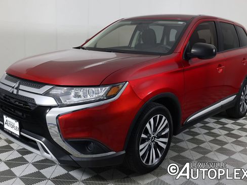 Used 2020 Mitsubishi Outlander ES FWD image 9