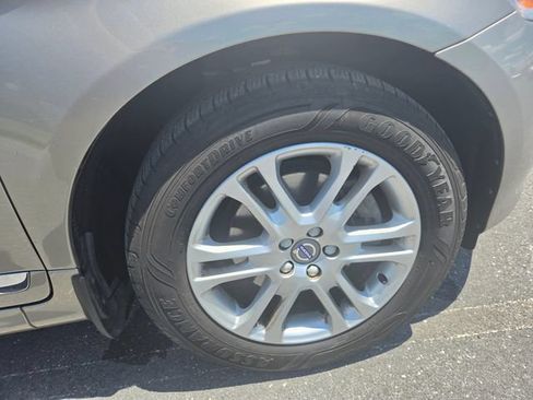 Used 2016 Volvo XC60 T5 Platinum w/ Climate Package AWD/4WD image 26