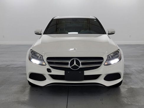 Used 2018 Mercedes-Benz C 300 4MATIC Sedan image 3