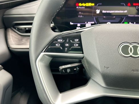 Used 2025 Audi Q5 Premium Plus image 12