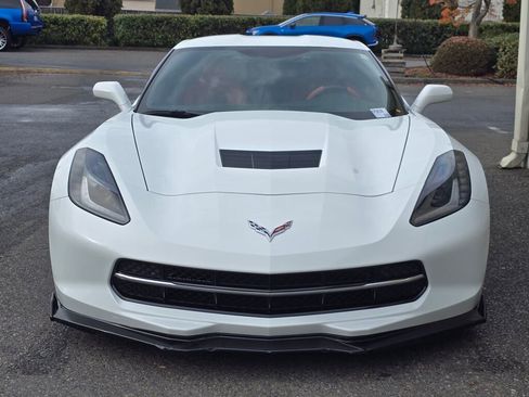 Used 2019 Chevrolet Corvette Stingray Coupe w/ Battery Protection Package image 13