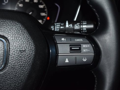 Used 2023 Honda Pilot EX-L image 10
