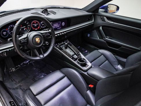 Used 2024 Porsche 911 Carrera S image 4