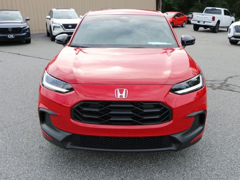 Used 2023 Honda HR-V Sport image 11