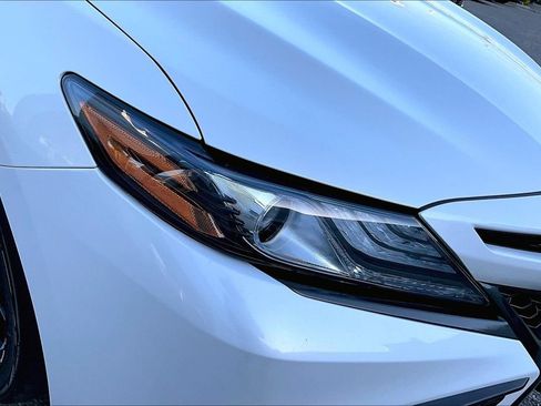 Used 2023 Toyota Camry XSE FWD image 32