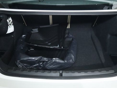 Certified 2025 BMW 330i xDrive Sedan w/ Premium Package image 30