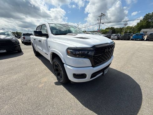 New 2026 RAM 1500 Big Horn AWD/4WD image 7