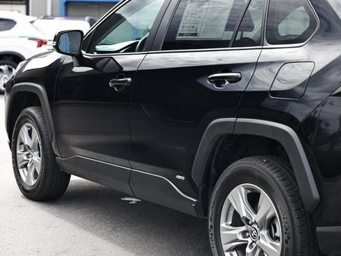 Used 2024 Toyota RAV4 XLE image 8