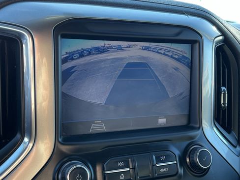 Used 2021 Chevrolet Silverado 1500 LT Trail Boss image 19