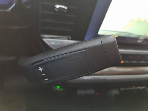 Used 2025 Chevrolet Silverado 1500 LT w/ Protection Package image 19