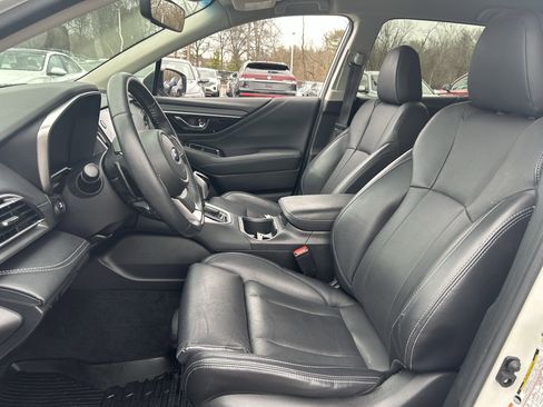 Used 2020 Subaru Outback Limited image 21
