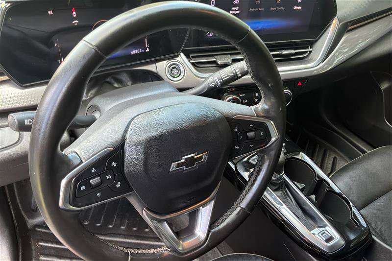 Used 2025 Chevrolet Trax ACTIV w/ Driver Confidence Package FWD image 17