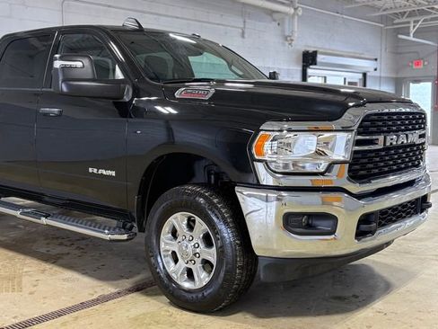 Used 2024 RAM 2500 Big Horn w/ Bed Utility Group image 5