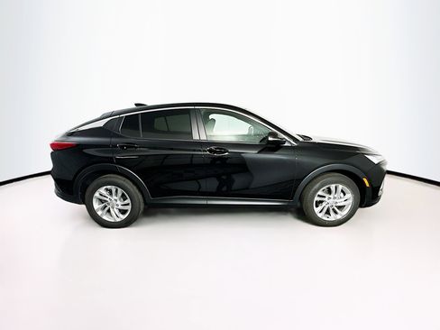 Used 2025 Buick Envista Preferred image 10