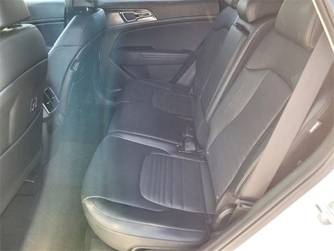 Certified 2024 Kia Sportage SX image 19