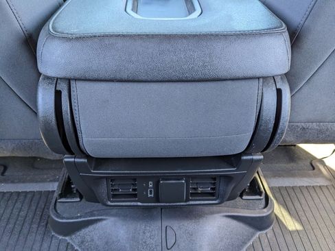 Used 2023 Chevrolet Silverado 1500 RST image 43