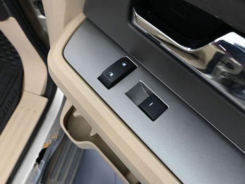 Used 2007 Ford Expedition XLT image 42