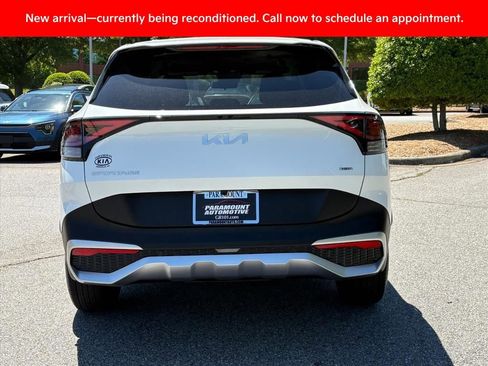 Certified 2025 Kia Sportage LX FWD image 5