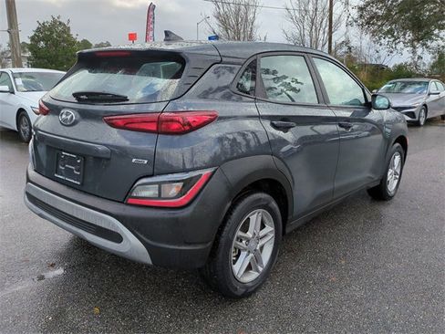 Certified 2023 Hyundai Kona SE w/ Cargo Package image 5