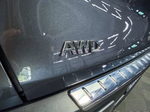 Used 2023 INFINITI QX60 Sensory w/ Cargo Package AWD/4WD image 9