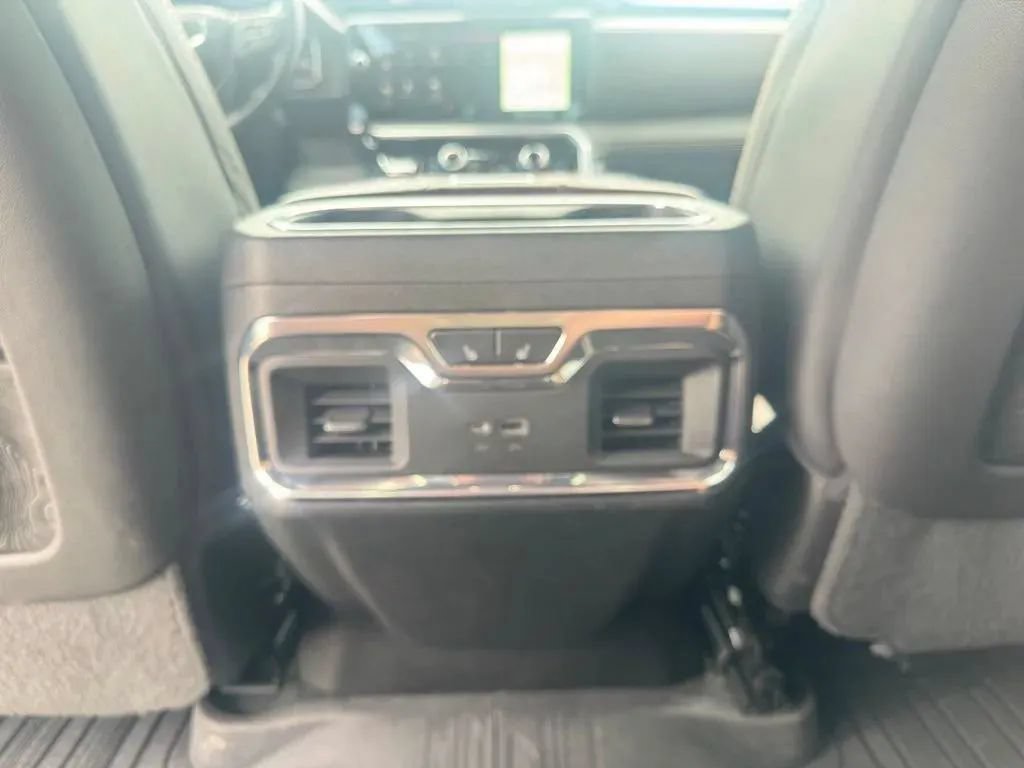 Used 2022 GMC Sierra 1500 Denali Ultimate AWD/4WD image 22